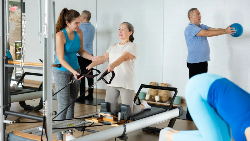 Reformer Pilates: не және ықтимал пайдасы
